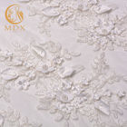 MDX perlou a largura branca das telas 140cm do laço luxuoso com as flores 3D